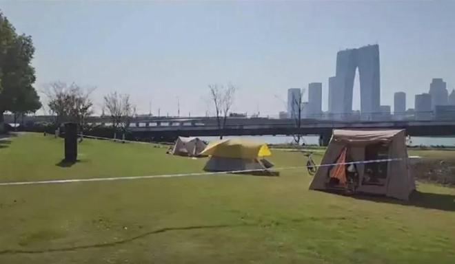 突发意外被发现时已经身亡m6米乐一名女子露营时(图2)